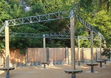 Терраса из металлоконструкций под ключ, проектирование, изготовление и монтаж от СтальСтрой-Стг